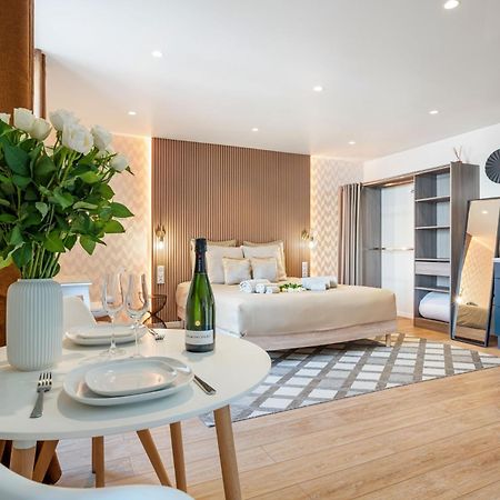 Nice Renting - Love Room Massena - Luxe Room - Jacuzzi - Terrace - King Bed - Ac Exterior foto